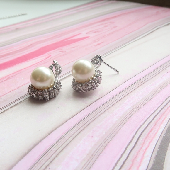 Sterling silver earrings - Picture 2 of 2